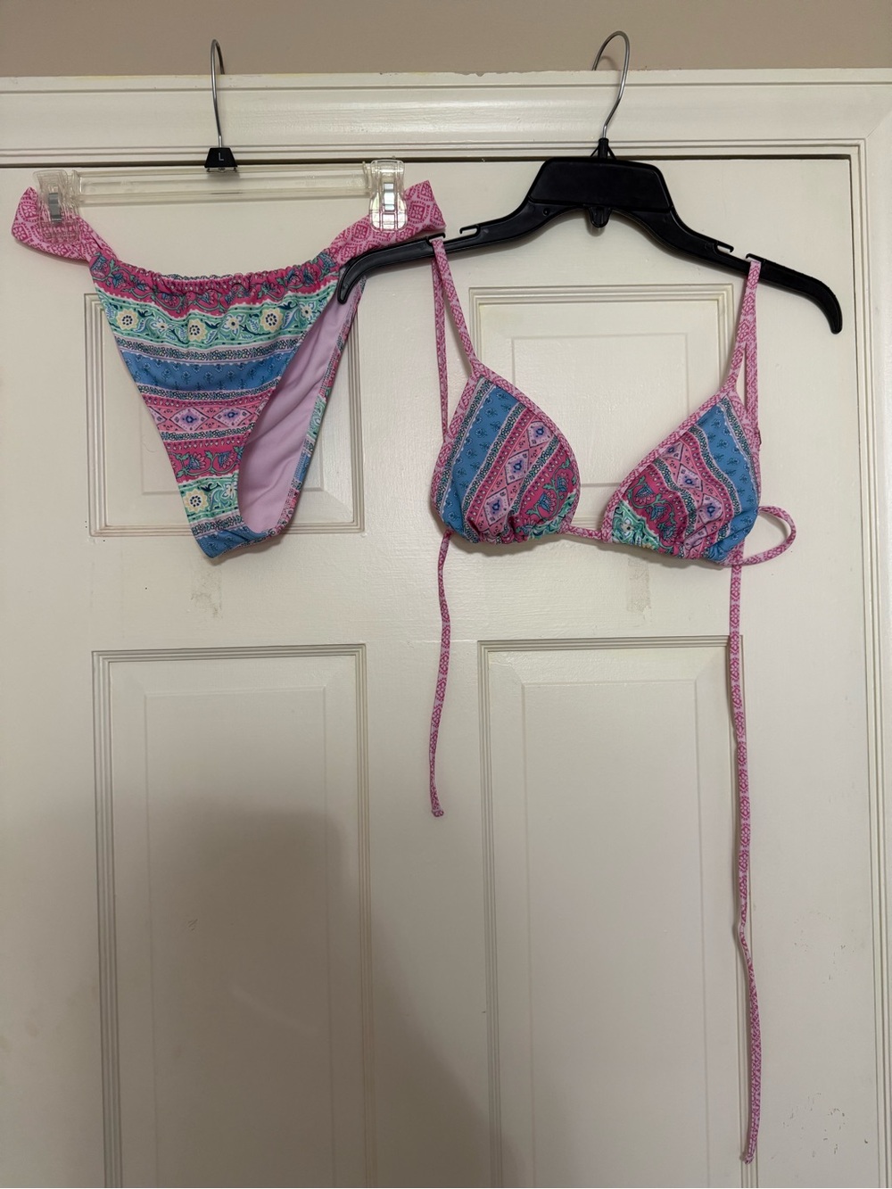 Hollister Bikini - M Top/ L bottom